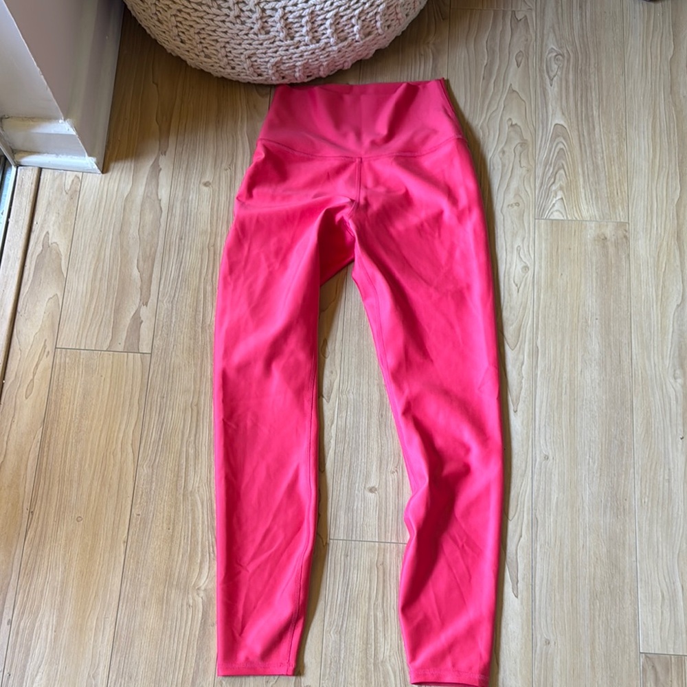 ALO Yoga Pink Leggings